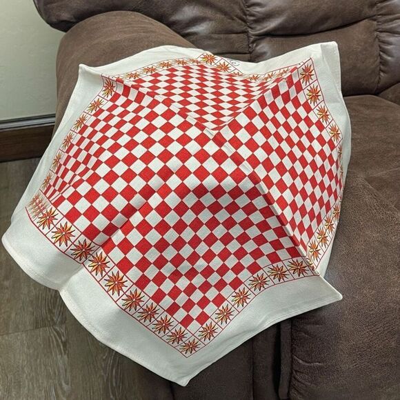 WILLIAMSBURG Kitchen Towel Red White One Size Checkered Squares Print Handwoven - Picture 5 of 6
